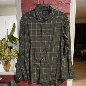 Arrow Men's Green and Yellow Plaid Shirt
